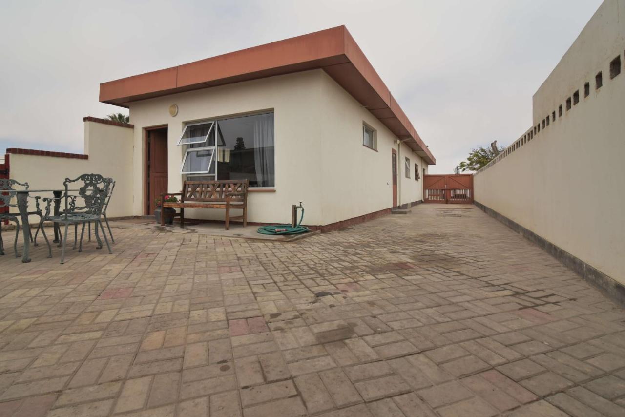 Cottage On Diamond Street Swakopmund Exteriör bild